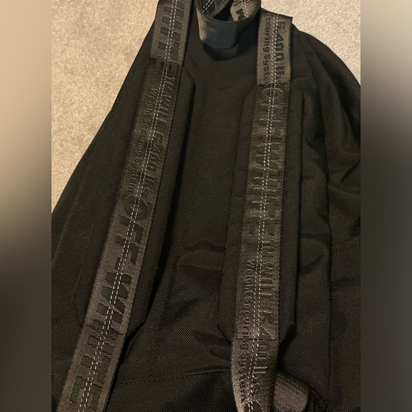 Off-White Black Abstract Arrows Backpack - Picture 5 of 7